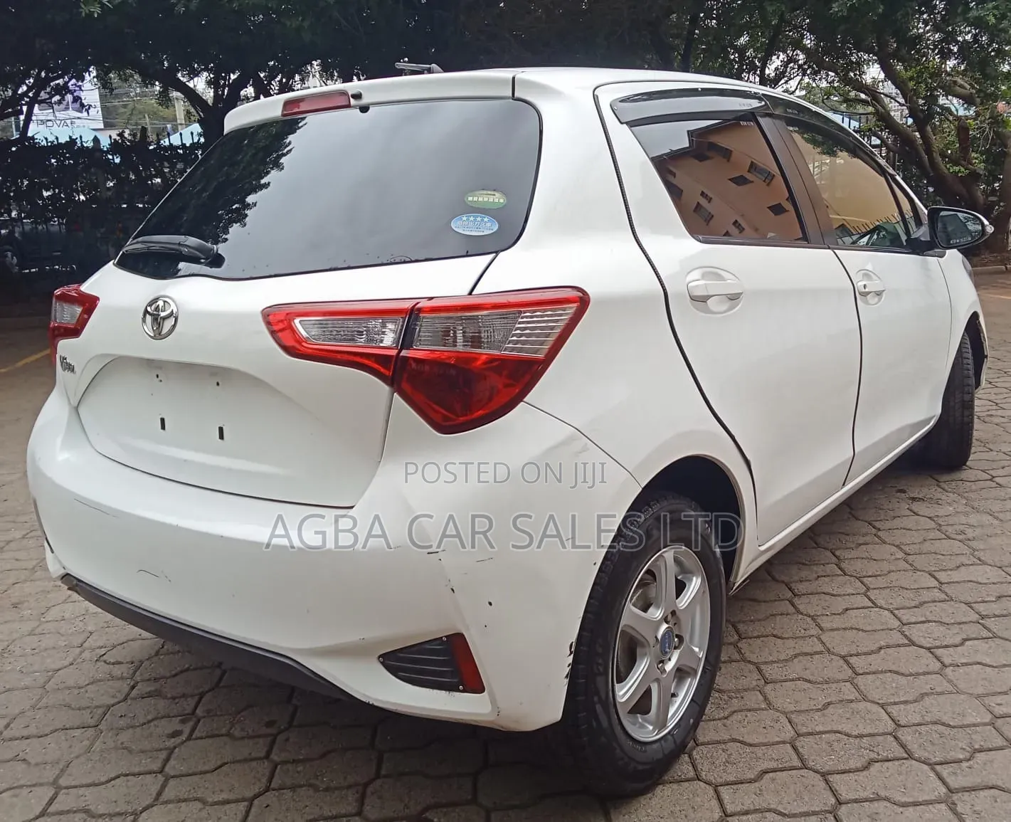 Toyota Vitz 2018 White