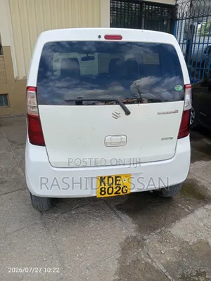Mitsubishi SpaceWagon 2014 White