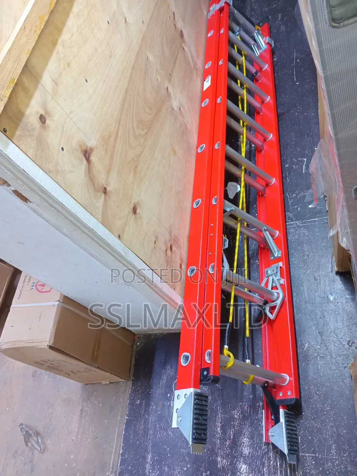2×8 Extension Fiberglass Ladder 4.8mtrs