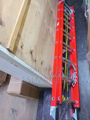 2×8 Extension Fiberglass Ladder 4.8mtrs