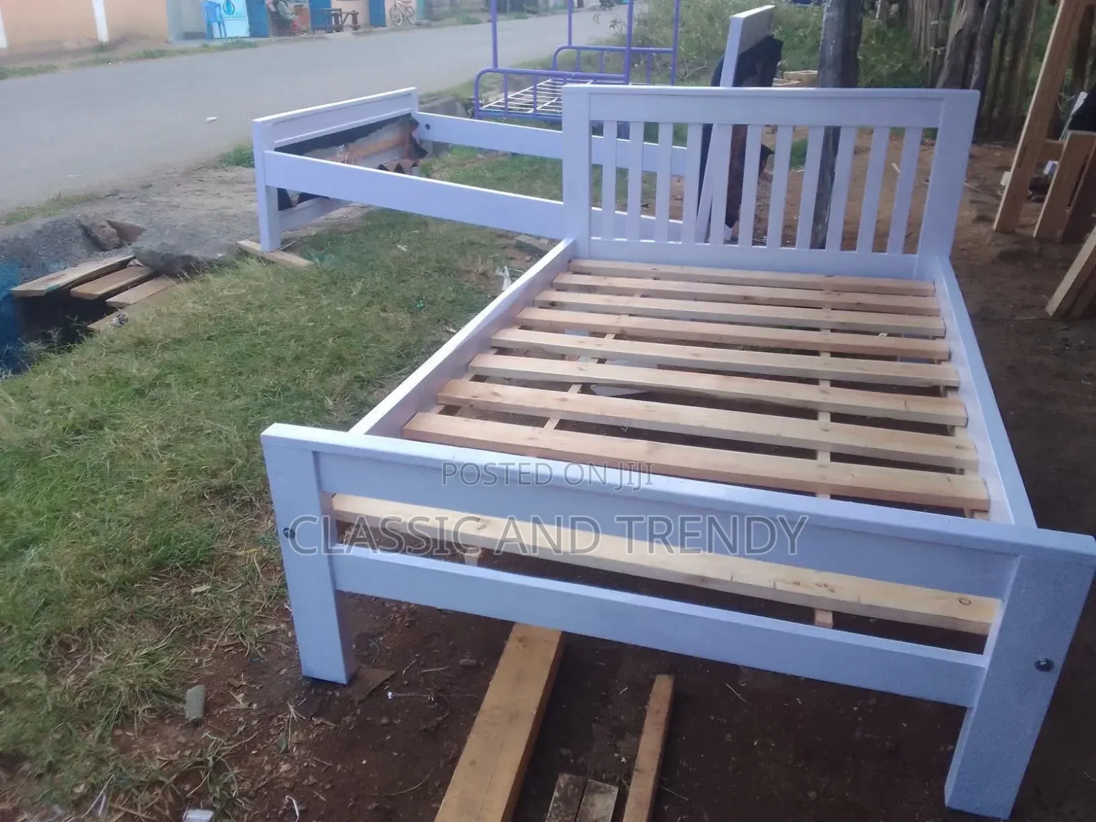 5x6 White Wooden Bed With Slatted Headboard