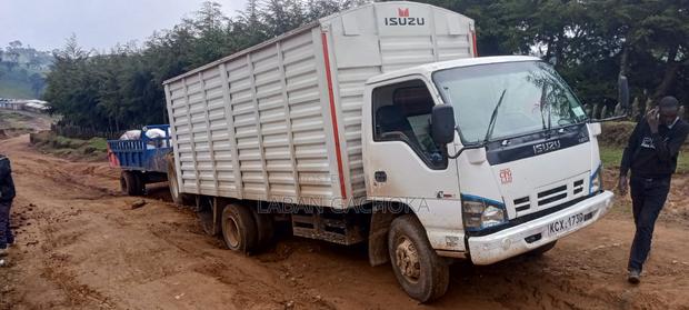 Isuzu NPR 2019 - thumbnail 8
