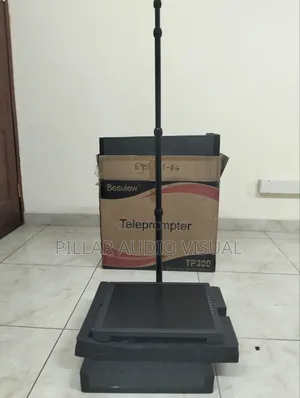 The Teleprompter Machine for Hire, Teleprompter Screen