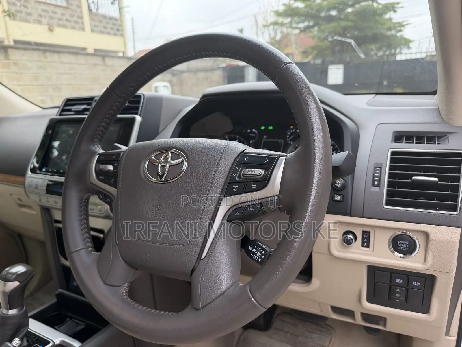 Toyota Land Cruiser Prado 2.7 2022 White