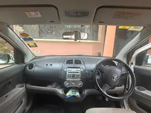 Toyota Passo 2004 White