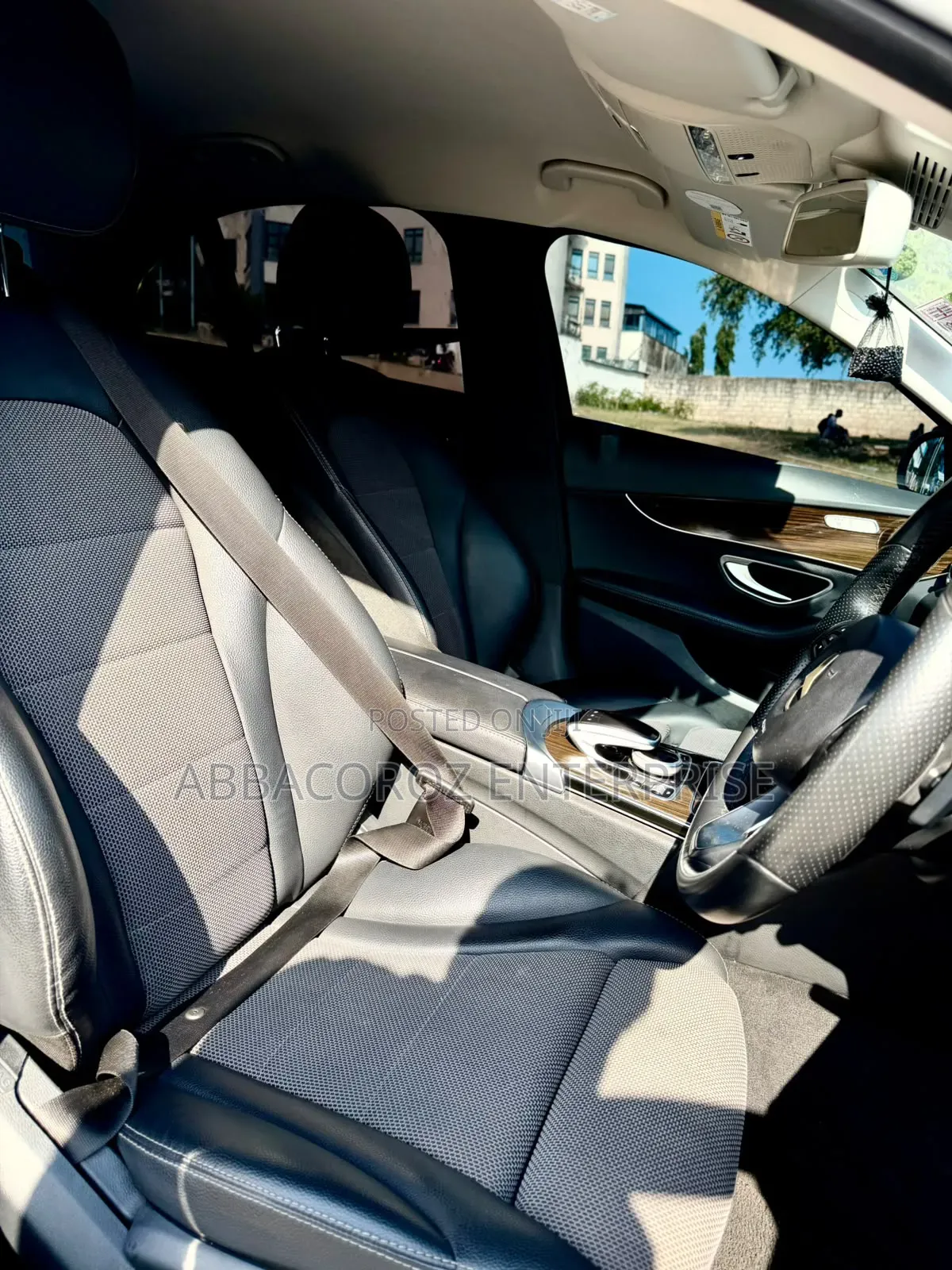 Mercedes-Benz C200 2018 Gray