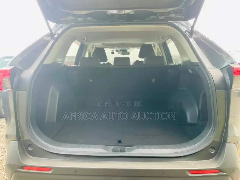 Toyota RAV4 2019 Gray