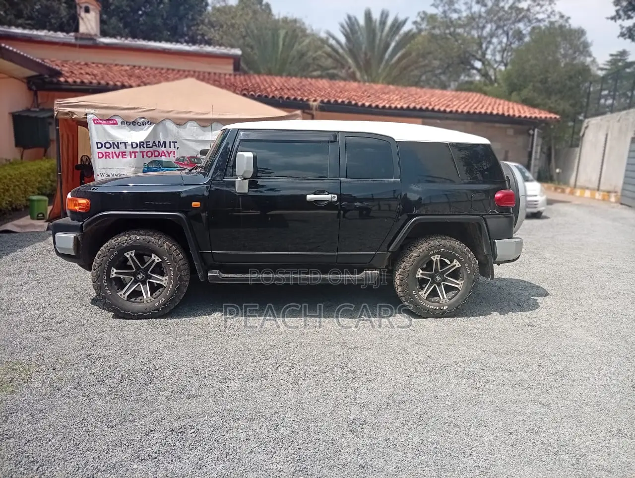 Toyota FJ Cruiser 2011 Black