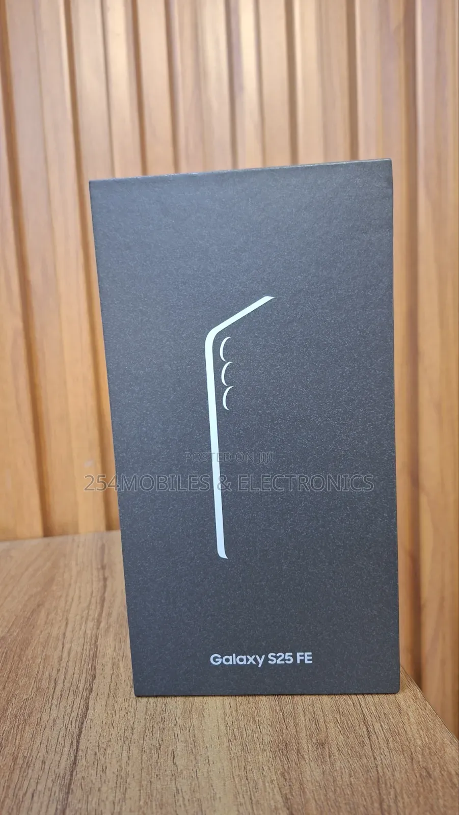 New Samsung Galaxy S25 FE 256 GB Gray