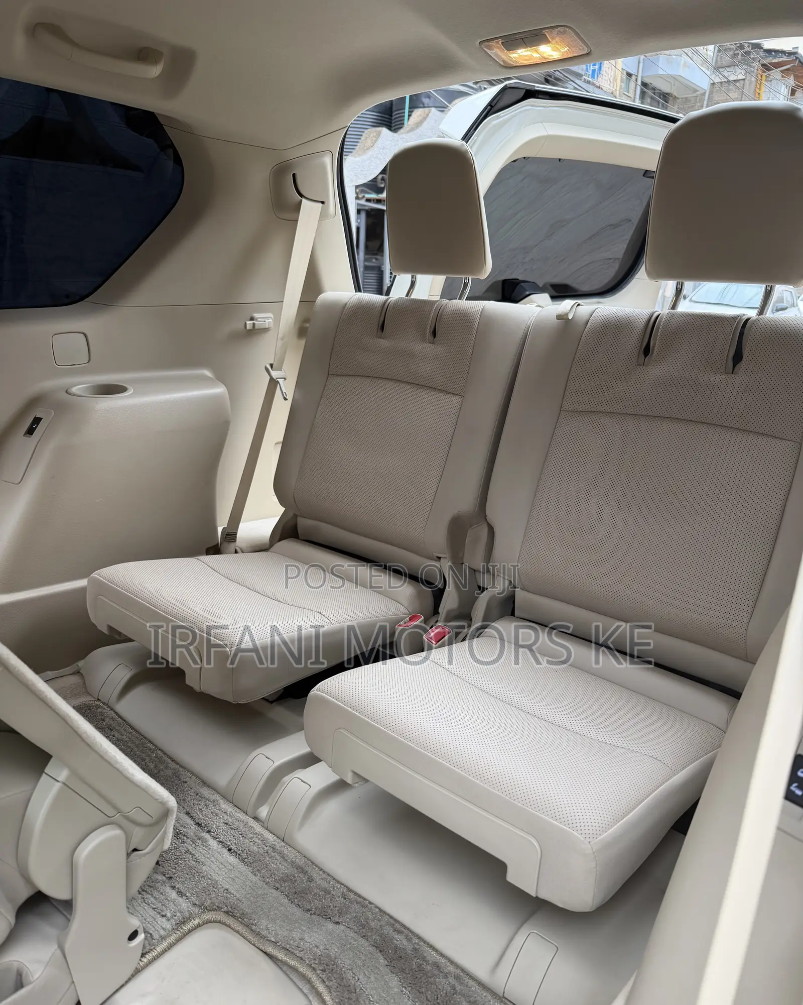 Toyota Land Cruiser Prado 2.7 2022 White