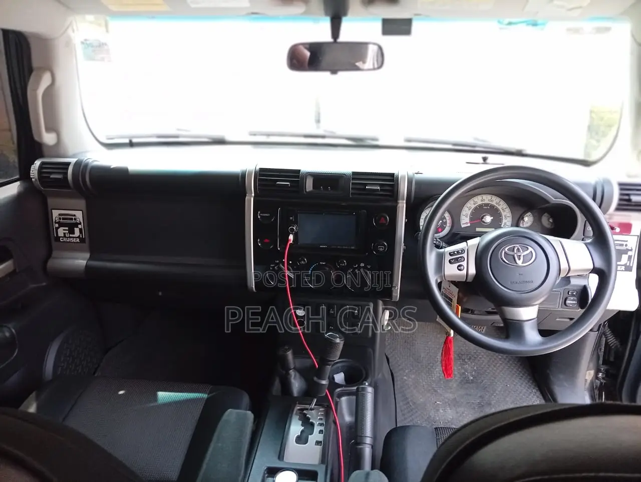 Toyota FJ Cruiser 2011 Black