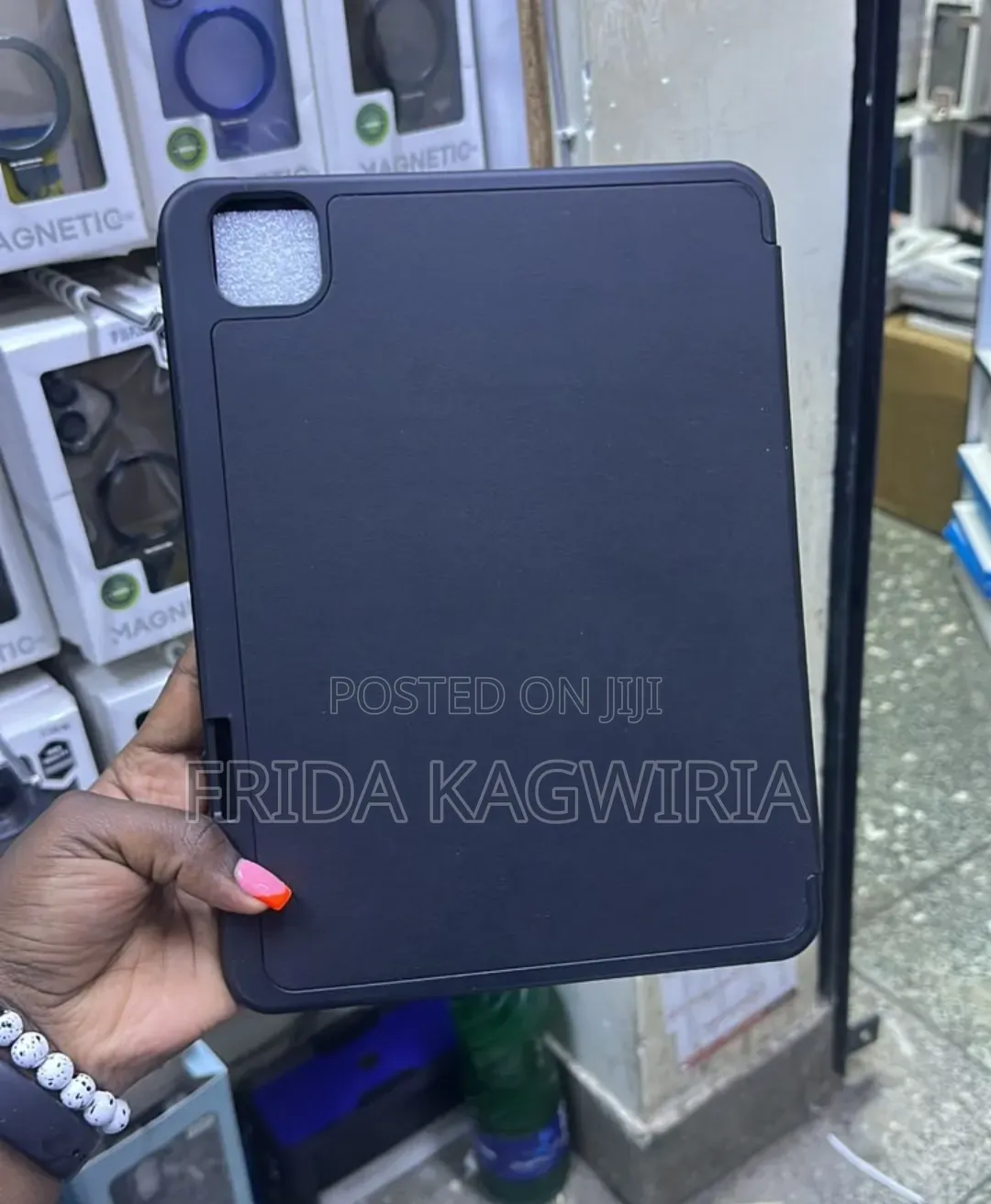 iPad Air 11" Flip Cover Letter With Pen Slot