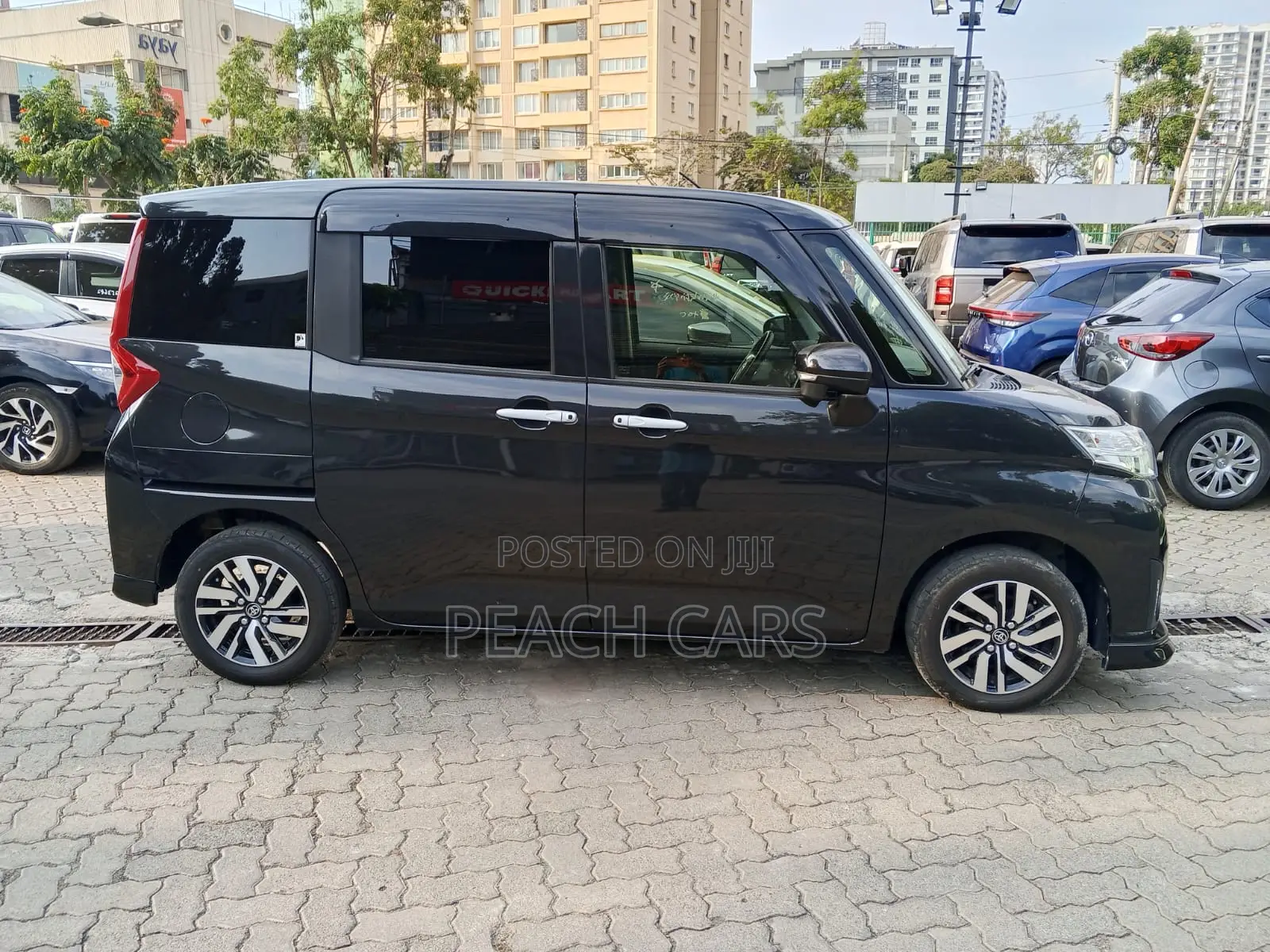 Toyota Roomy 2019 Black