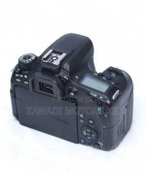 Canon 77D Video Camera