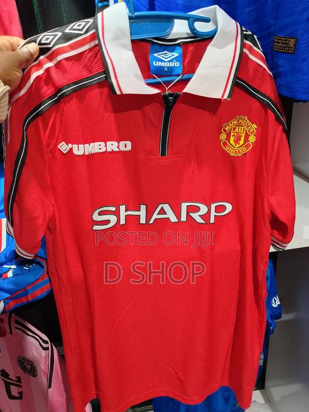 Manchester United Sharp Old School Version Jersey - thumbnail 2