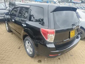 Subaru Forester 2012 Black