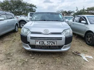 Toyota Probox 2017 Silver