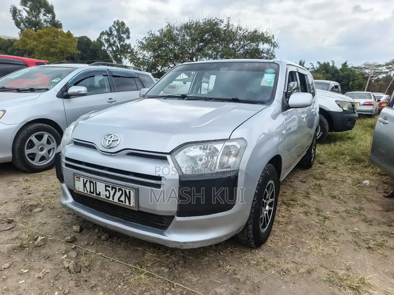 Toyota Probox 2017 Silver