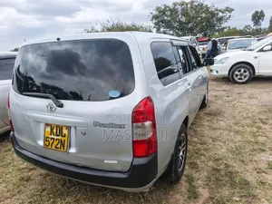 Toyota Probox 2017 Silver
