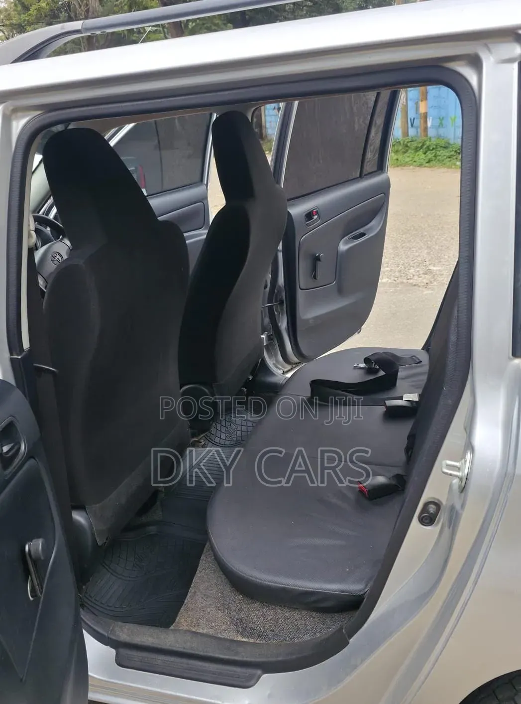 Toyota Probox 2018 Silver