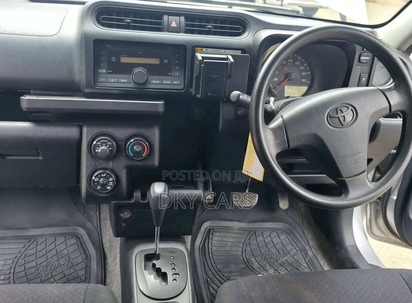 Toyota Probox 2018 Silver