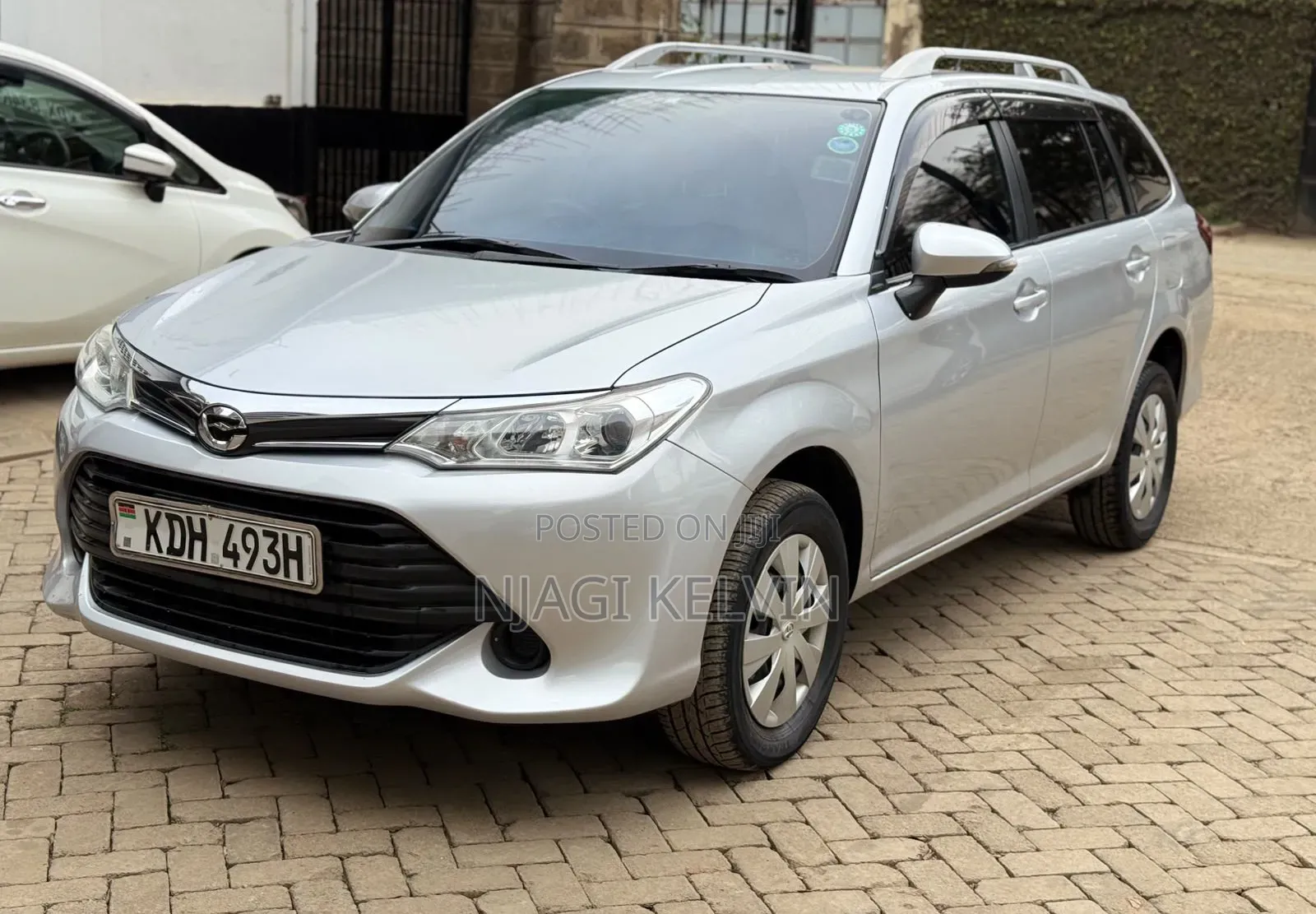 Toyota Corolla Fielder 2015 Silver
