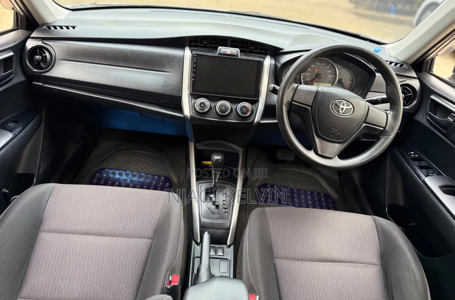 Toyota Corolla Fielder 2015 Silver