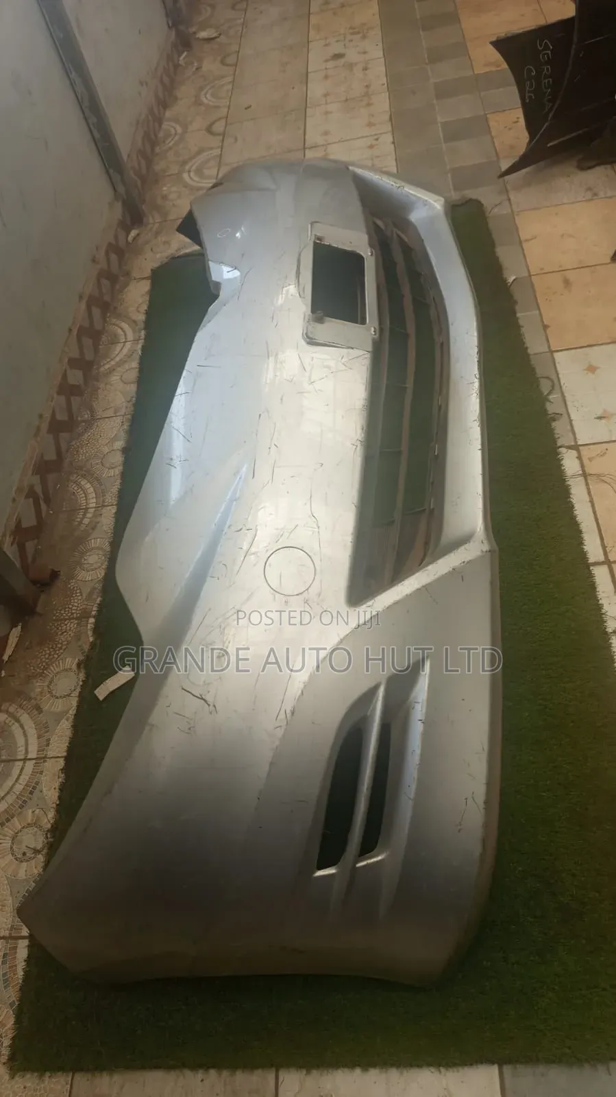 Toyota Estima Bumper Front