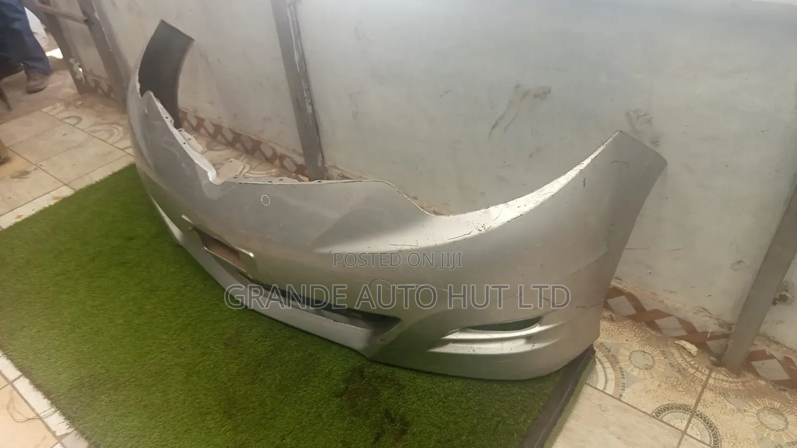 Toyota Estima Bumper Front