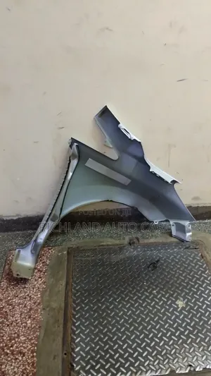 Nissan Note E12 Front Fender