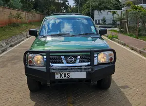 Nissan Hardbody 1998 Green