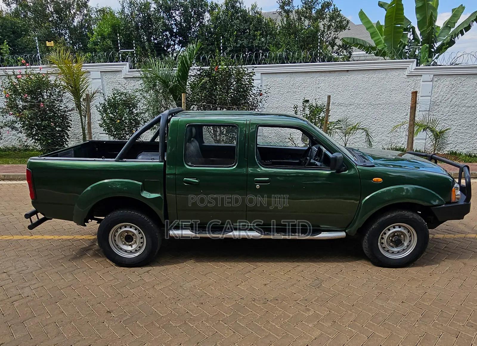 Nissan Hardbody 1998 Green