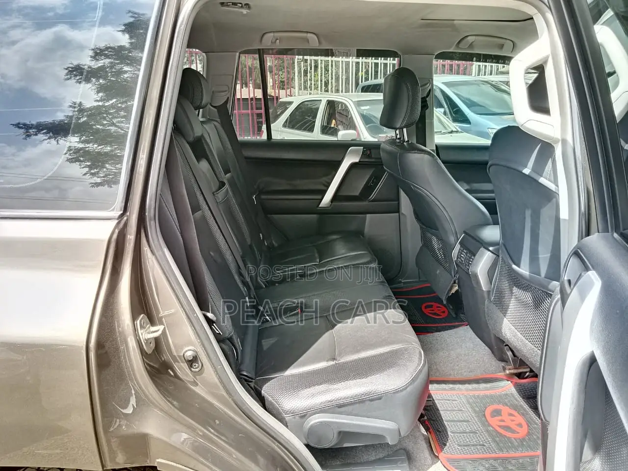 Toyota Land Cruiser Prado 2012 Black