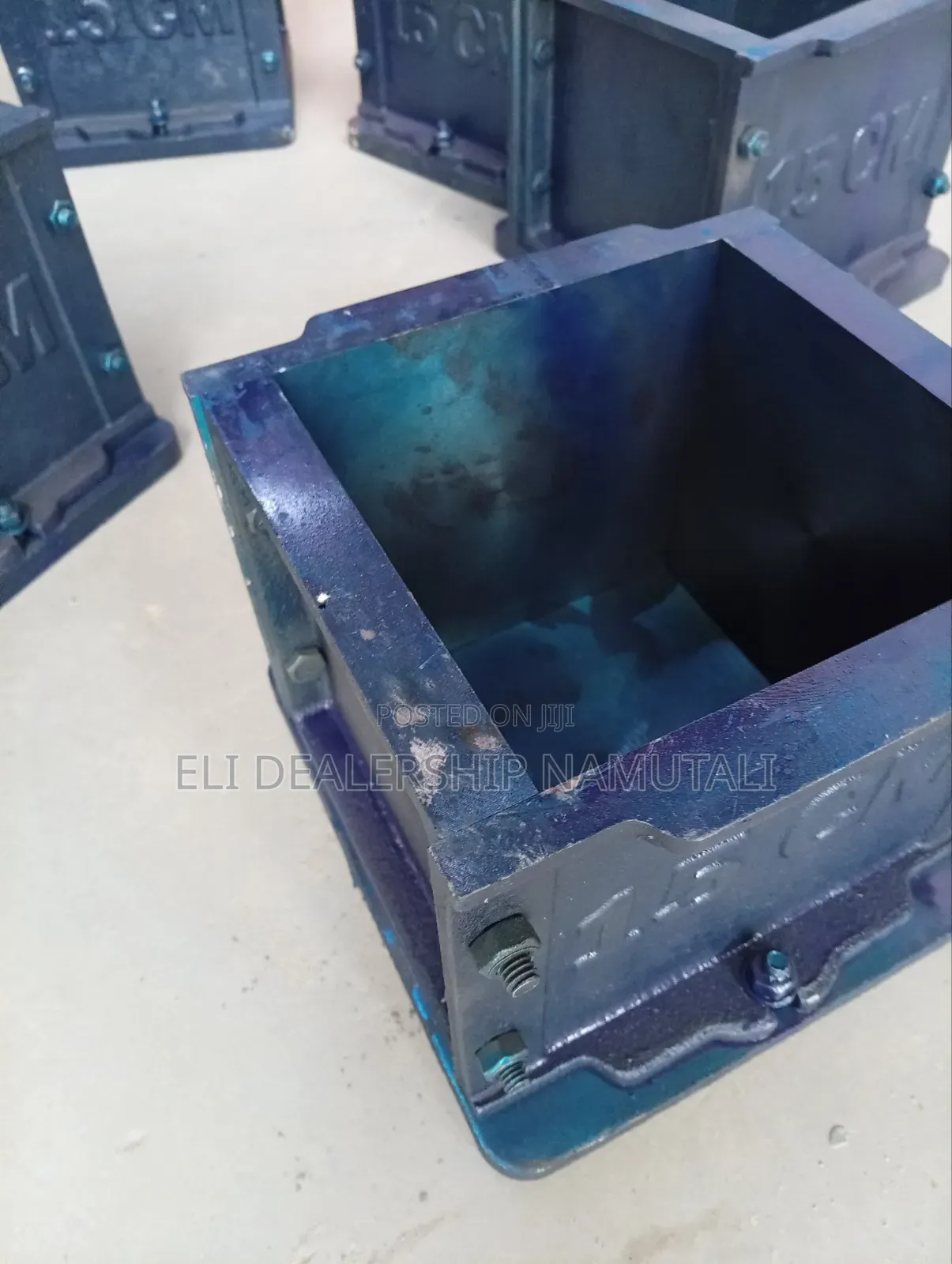 Professional 15cm Cast Iron Concrete Cube Mould
