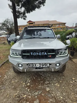 Toyota Land Cruiser 100 4.7 Executive 2006 Silver