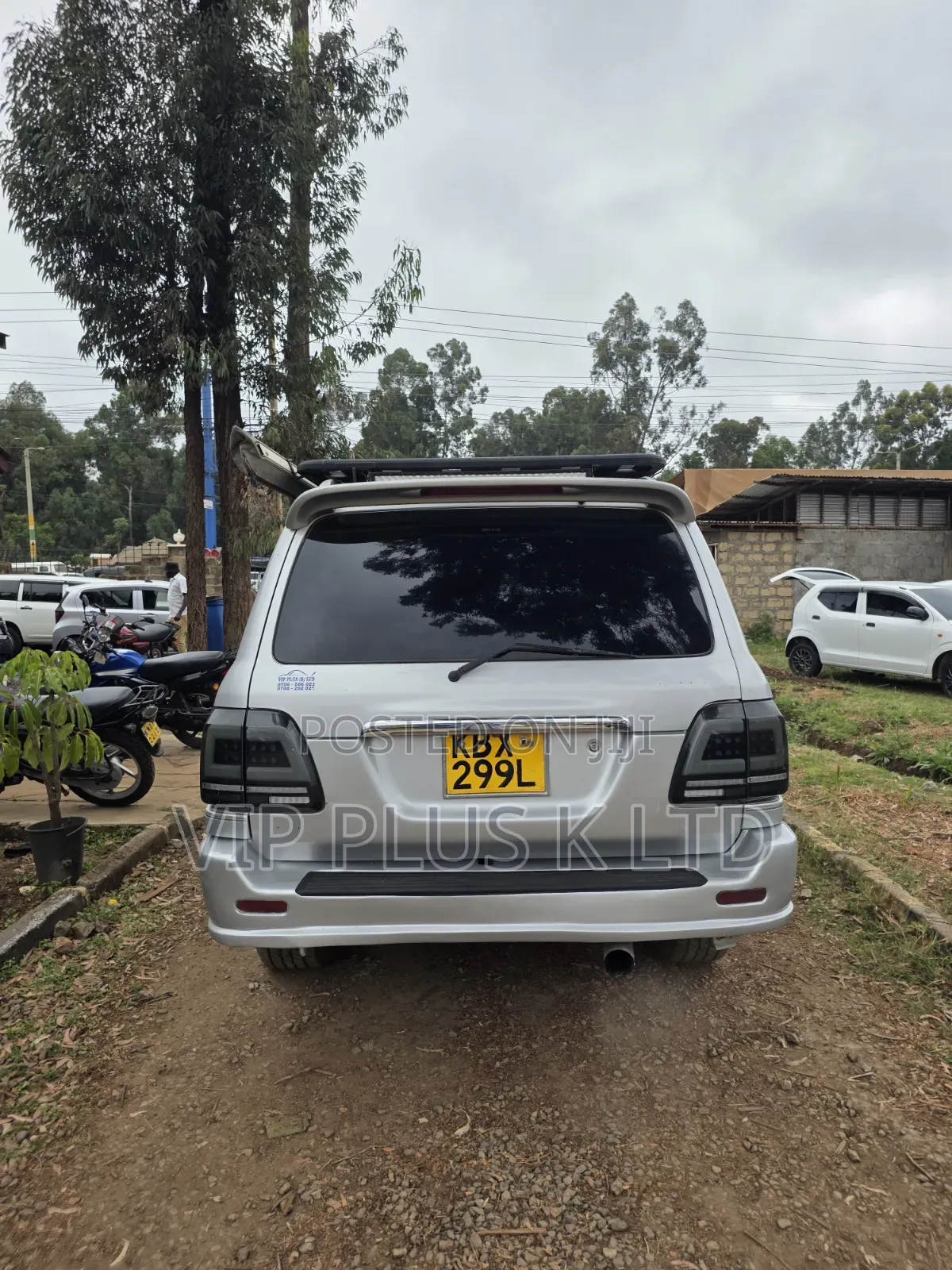 Toyota Land Cruiser 100 4.7 Executive 2006 Silver