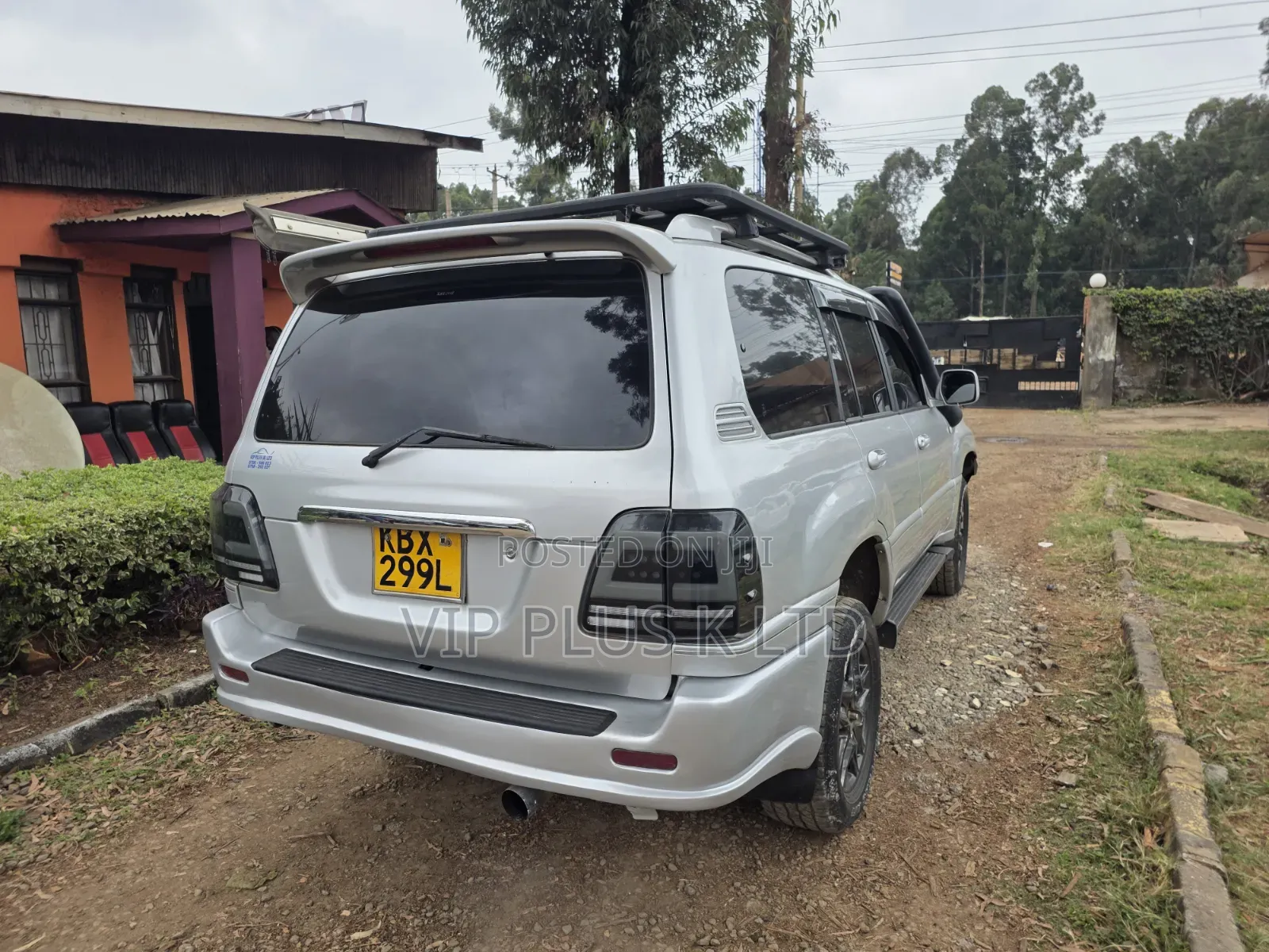 Toyota Land Cruiser 100 4.7 Executive 2006 Silver