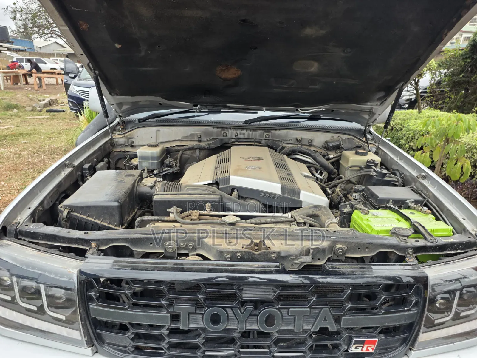 Toyota Land Cruiser 100 4.7 Executive 2006 Silver