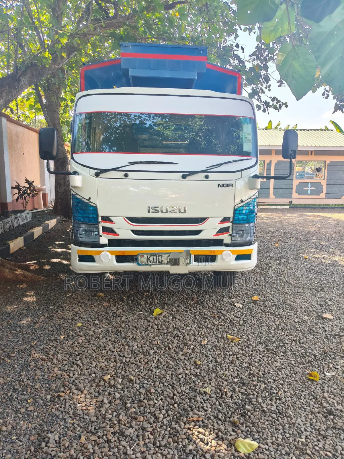 Isuzu NQR 90