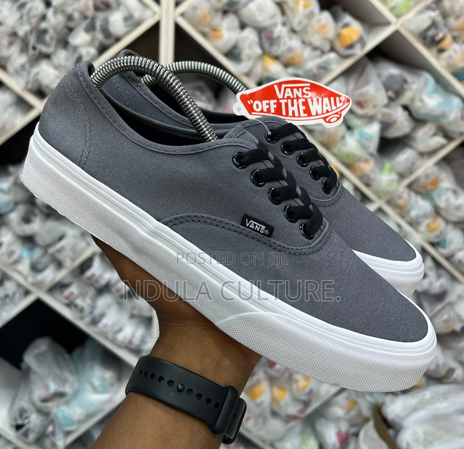 Plain Canvas Vans Sneakers
