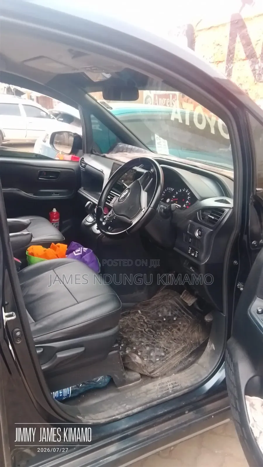 Toyota Noah 2015 Black