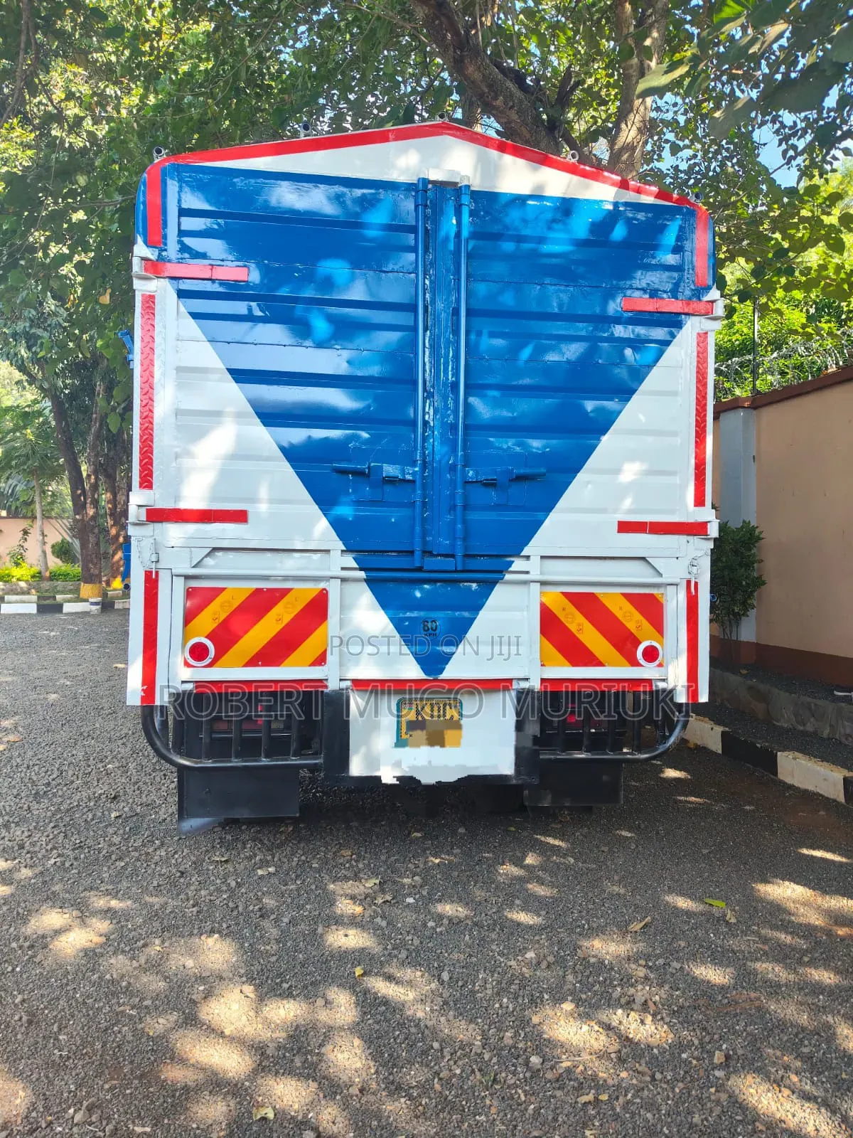 Isuzu NQR 90