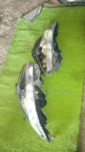 Mazda Biante Headlights