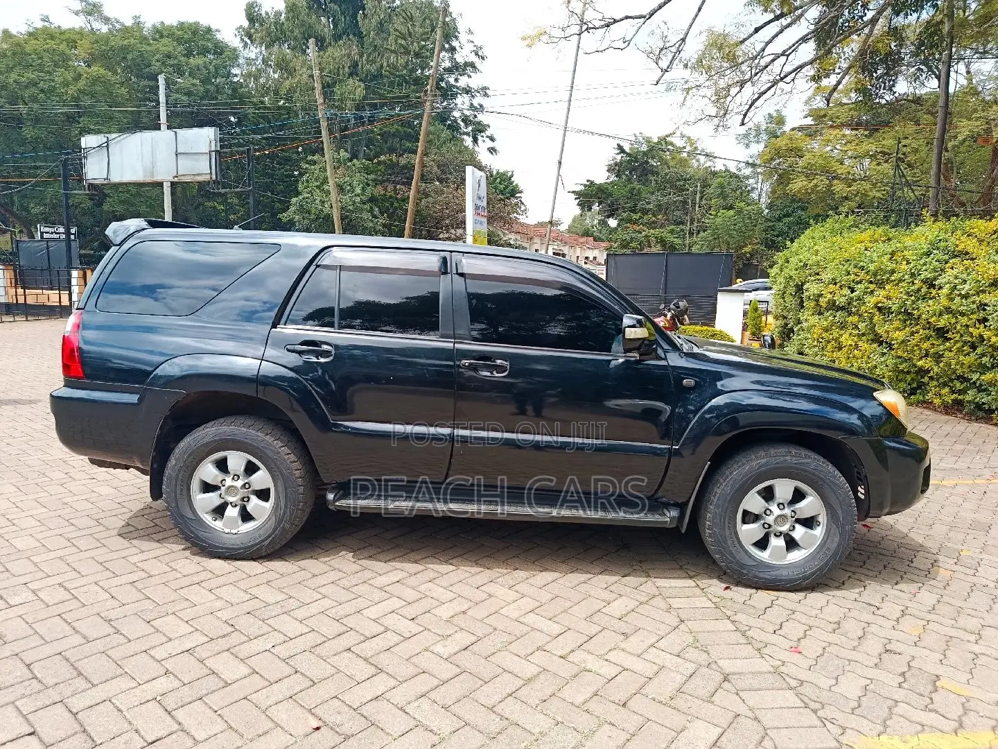 Toyota Hilux Surf 2009 Black