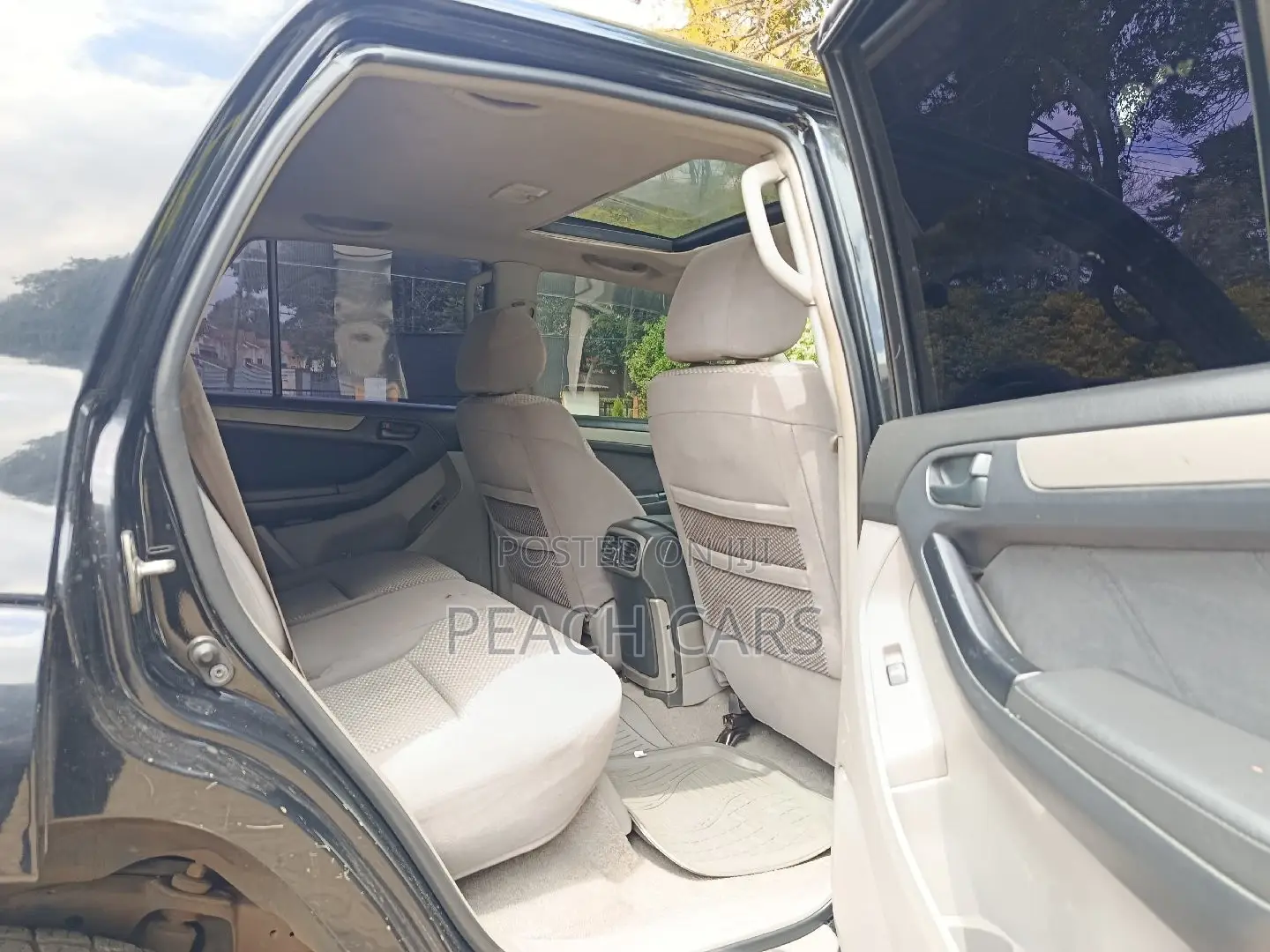 Toyota Hilux Surf 2009 Black