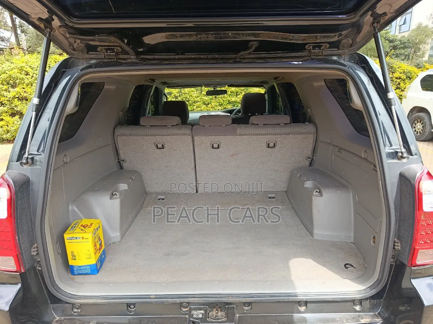 Toyota Hilux Surf 2009 Black