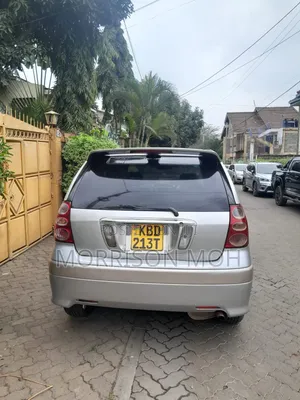 Toyota Nadia 2002 Off white