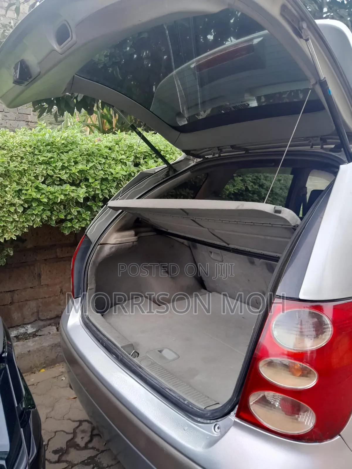 Toyota Nadia 2002 Off white