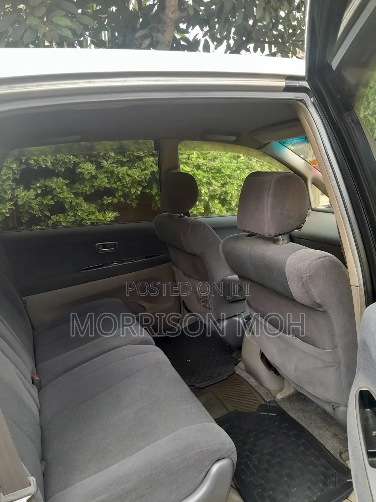 Toyota Nadia 2002 Off white
