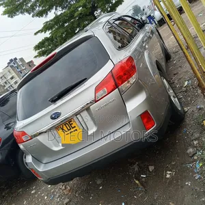 Subaru Outback 2014 Silver